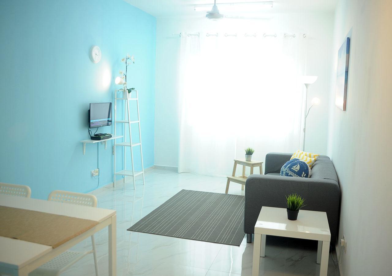 Seaview Holiday Apartment 2 - Free Wifi & Netflix Kuala Terengganu Ngoại thất bức ảnh